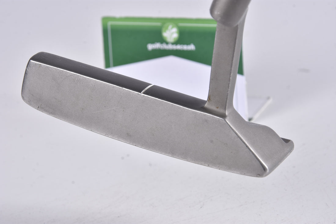 Cleveland Blade Putter / 34 Inch