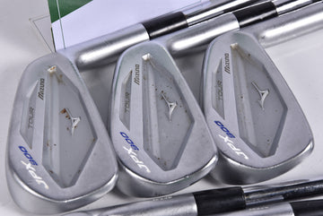 Mizuno JPX 900 Tour Irons / 4-PW / Stiff Flex Dynamic Gold AMT Shaft