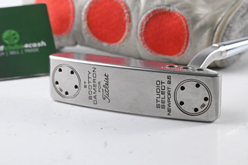 Scotty Cameron Studio Select Newport 2.5 Putter / 34 Inch