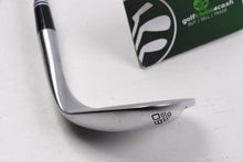Load image into Gallery viewer, Left Hand Cleveland CBX Zipcore Lob Wedge / 60 Degree / Ladies Flex Ultralite 50
