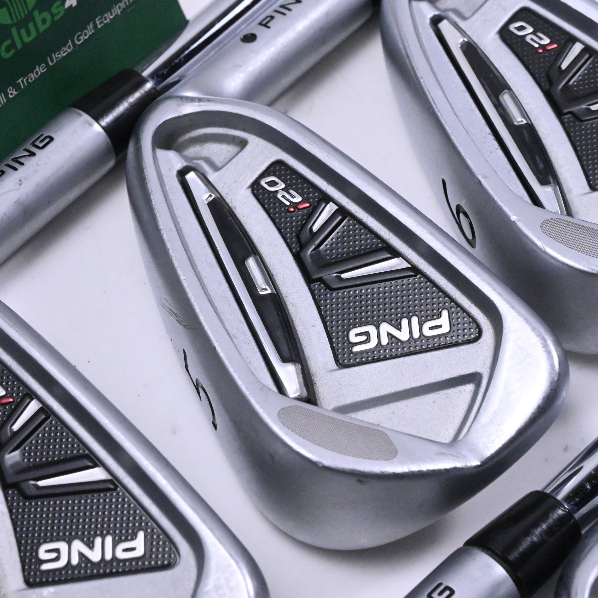 Ping i20 Irons / 4-PW / Black Dot / Regular Flex Ping CFS Shafts