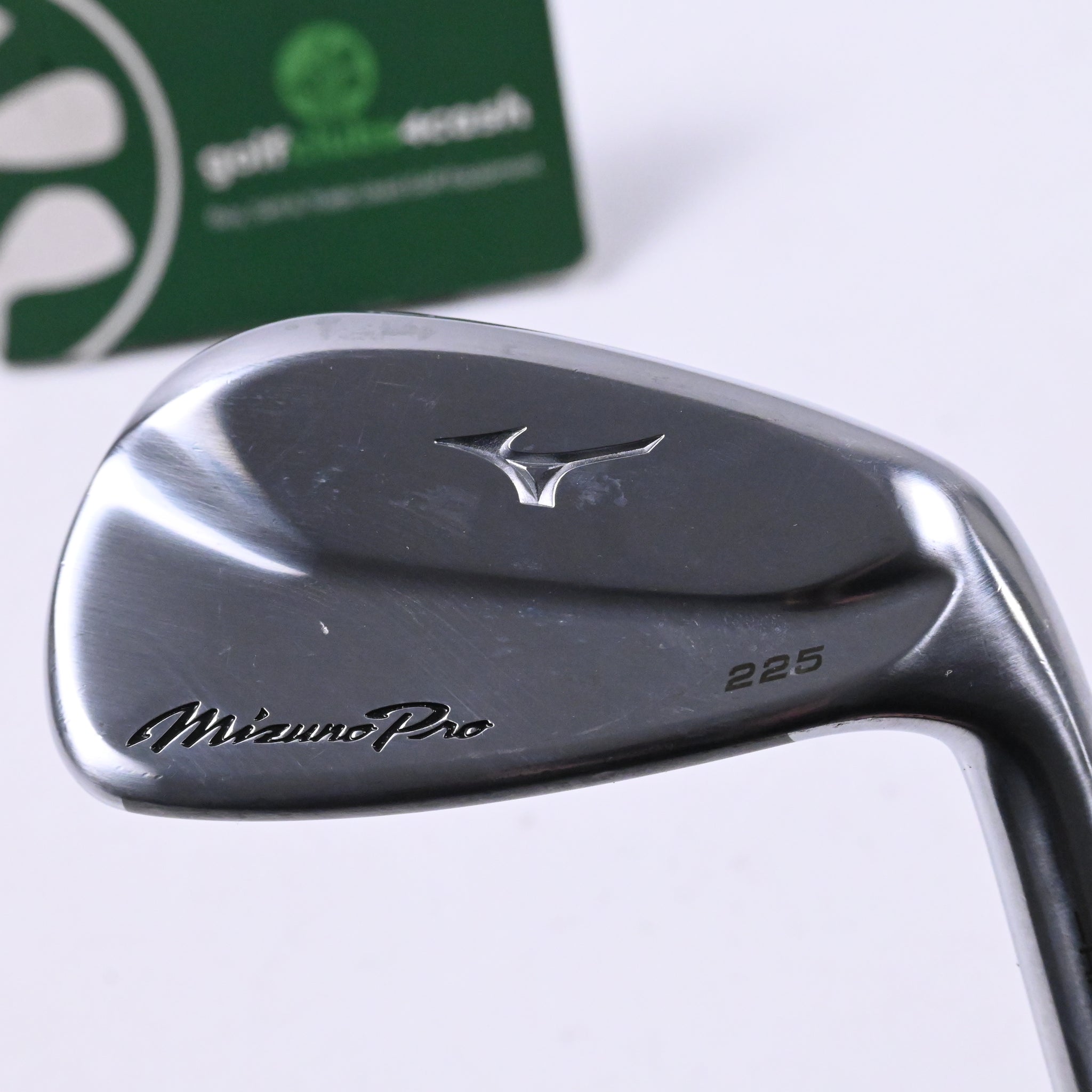 Mizuno Pro 225 Pitching Wedge / 44 Degree / Regular+ Flex Project X IO 105 Shaft