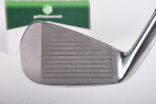 Load image into Gallery viewer, Mizuno MP-H5 #4 Iron / 24 Degree / Regular Flex Dynamic Gold 105 Shaft
