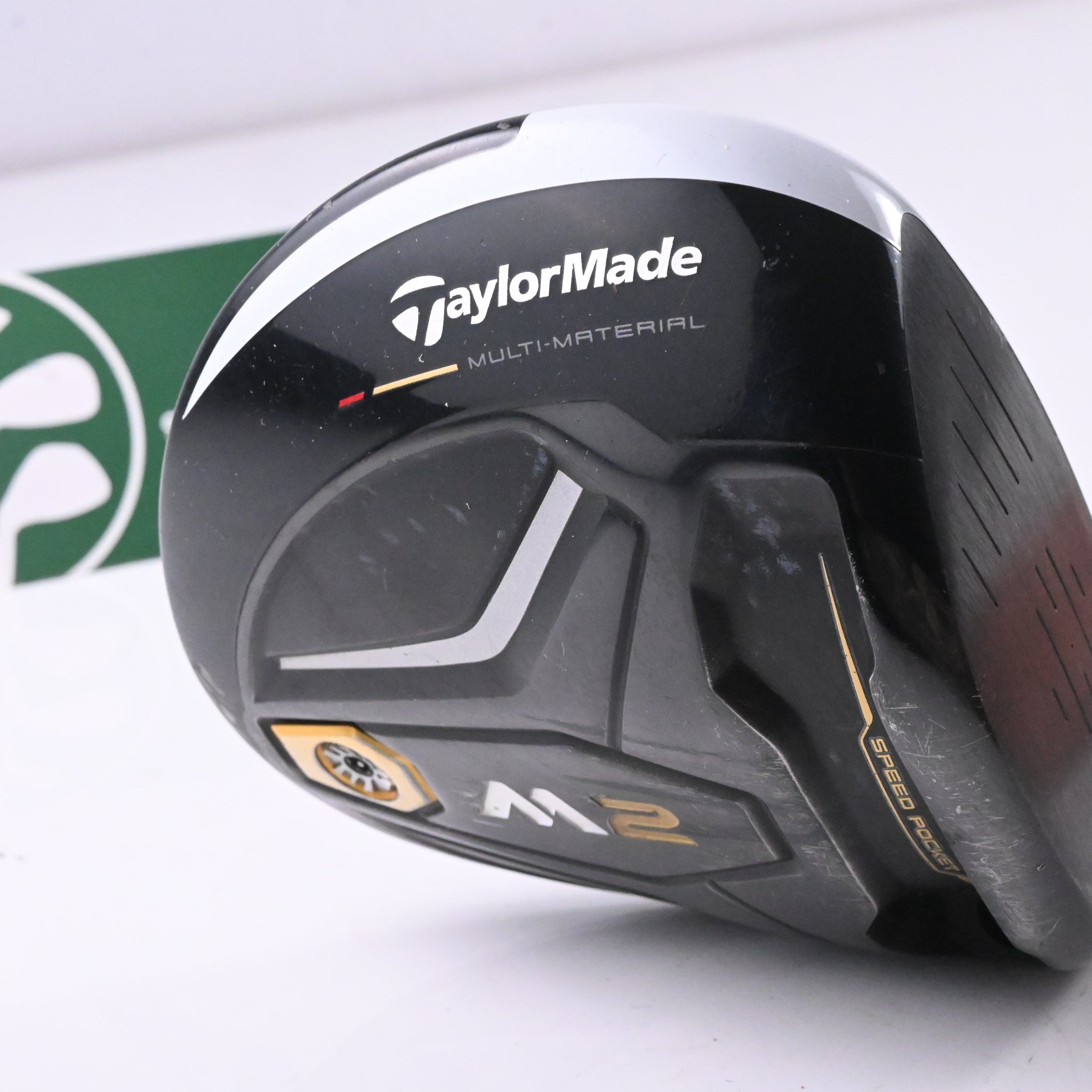 Taylormade M2 2016 Driver / 10.5 Degree / Regular Flex Fujikura Atmos Orange 5