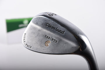 Cleveland 588 RTX Gap Wedge / 50 Degree / Wedge Flex Dynamic Gold Shaft