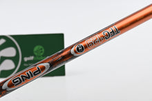 Load image into Gallery viewer, Ping G10 #2 Hybrid / 18 Degree / Stiff Flex Ping TFC 129 H Shaft
