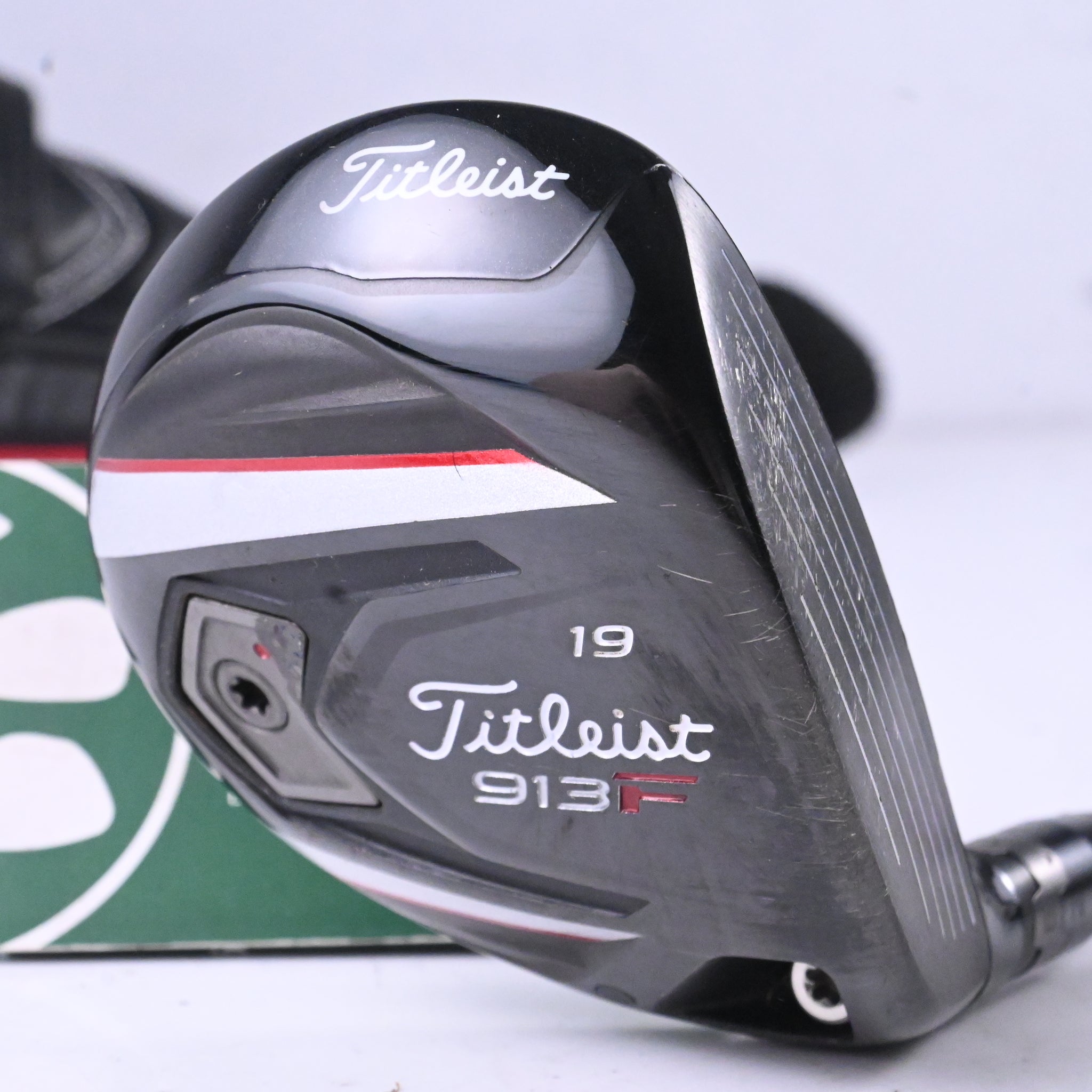 Titleist 913 F #5 Wood / 19 Degree / Regular Flex Graphite Design Tour AD G50