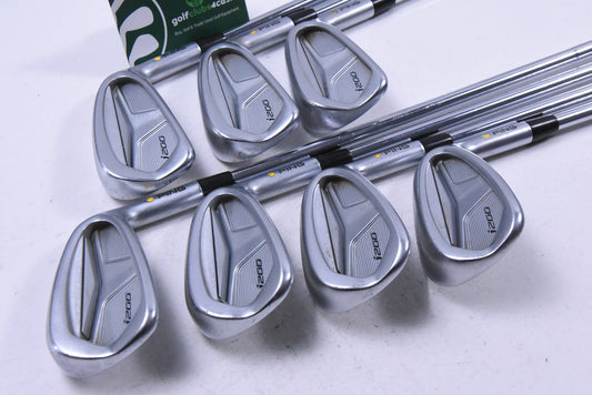 Ping i200 Irons / 5-PW+UW / Yellow Dot / Regular Flex Ping AWT 2.0 Shafts